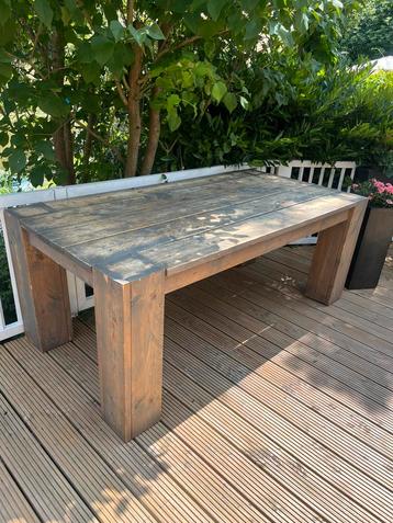 Handgemaakte eettafel 2.00x 1,00x77 hoog (66 tot de rand)  beschikbaar voor biedingen