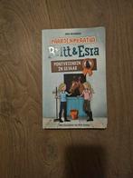 Paardenpraat TV: Britt & Esra - Ponyvriendin in gevaar, Ophalen, Fictie algemeen, Zo goed als nieuw, Joke Reijnders