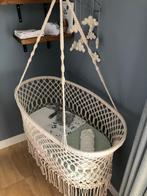 Hangwieg macramé 80x40 inclusief matras, Ophalen, Zo goed als nieuw, Wieg