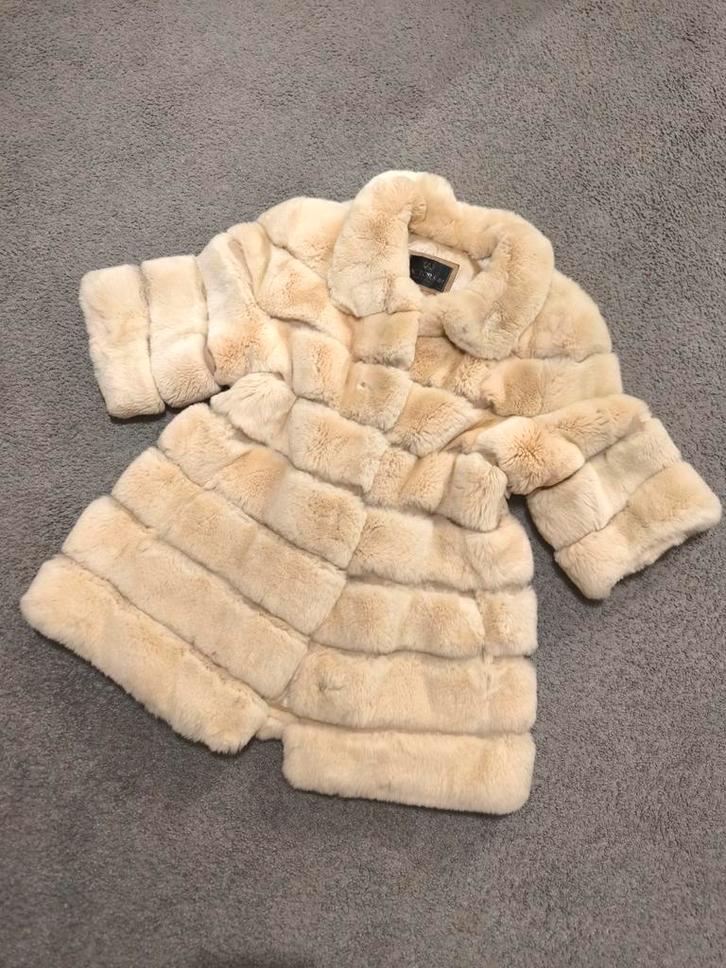 natuurlijke bontjas, Kinderen en Baby's, Babykleding | Maat 62, Zo goed als nieuw, Jongetje of Meisje, Jasje, Ophalen of Verzenden