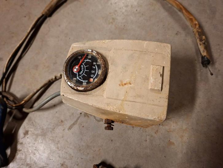 Lucia koplamp miller schakelaar Huret oldtimer brommer puch, Fietsen en Brommers, Brommeronderdelen | Oldtimers, Gebruikt, Overige merken