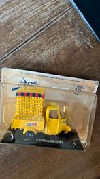 Ape D500 Estathè 1967 schaal 1/32 nieuw in de plastic doos, Ophalen of Verzenden, Zo goed als nieuw