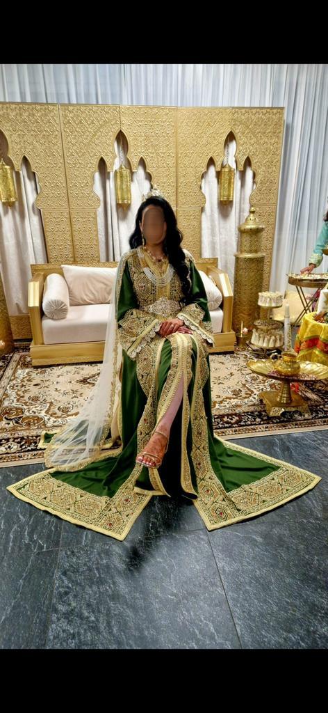 TE HUUR – ZEER EXCLUSIEVE Marokkaanse Takchita / Caftan, Antiek en Kunst, Antiek | Religie, Ophalen of Verzenden