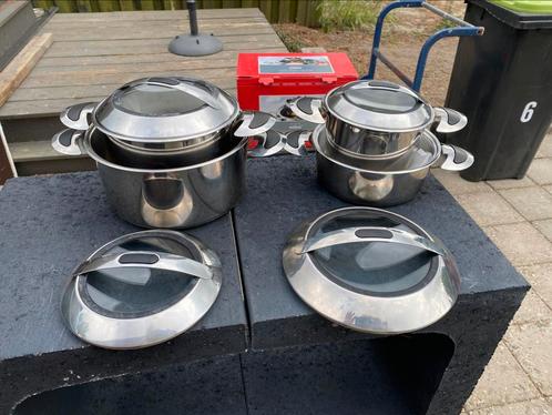 4 delige fisler pannenset, Huis en Inrichting, Keuken | Potten en Pannen, Zo goed als nieuw, Pannenset, Rvs, Ophalen