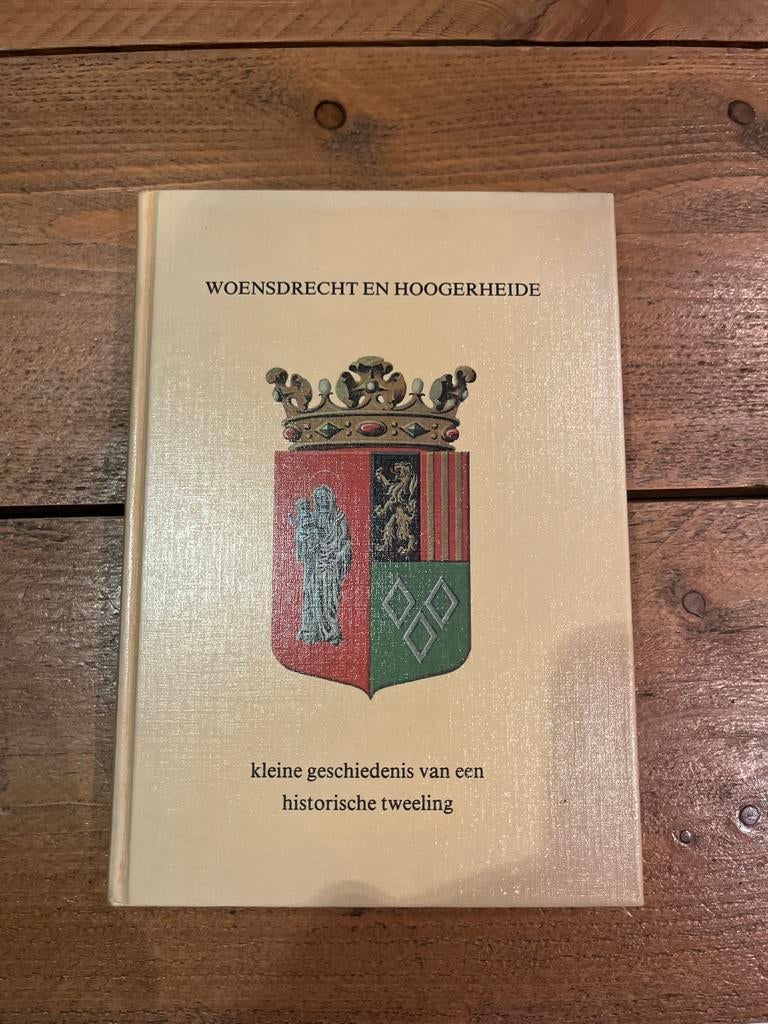 Woensdrecht en Hoogerheide (1984), Ophalen of Verzenden, Gelezen, Meerdere auteurs