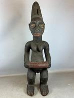 251153 Oud Afrikaans Yoruba beeld uit Nigeria., Ophalen of Verzenden