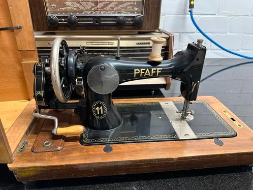 Antieke Pfaff Naaimachine met Kast en Sleutel - Werkend!!, Antiek en Kunst, Antiek | Naaimachines, Ophalen