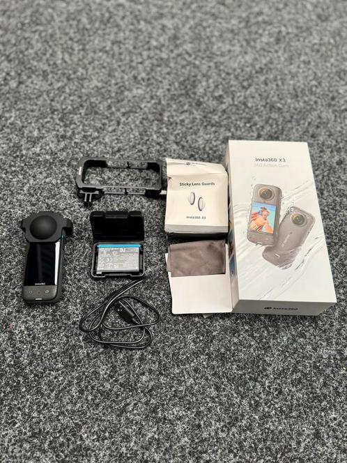 Insta 360X3 met accessoires, Audio, Tv en Foto, Actiecamera's, Zo goed als nieuw, Overige merken, Ophalen of Verzenden