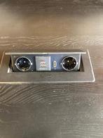 BUREAU met stopcontacten, USB EN HDMI. Zwart stalen X-poten., Ophalen, ., Nieuw, .