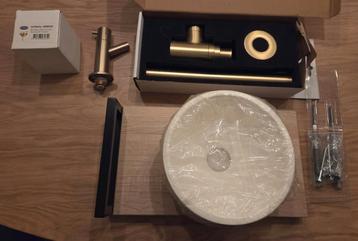 NIEUW Compleet wc fonteintje beschikbaar voor biedingen