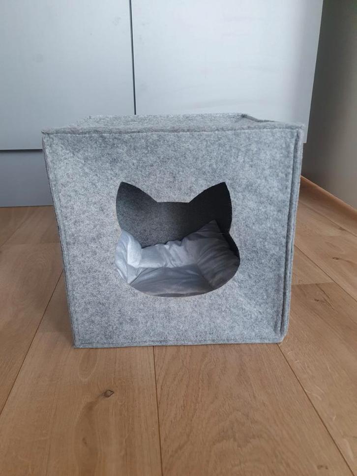 Kattenholletje/kattenbed/kattenmand, Dieren en Toebehoren, Kattenmanden, Ophalen