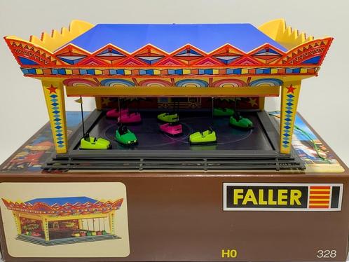 FALLER: 328 Kermis - Botsauto's voor H0-spoor, Hobby en Vrije tijd, Modeltreinen | H0, Gebruikt, Brug, Tunnel of Gebouw, Gelijkstroom