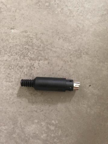 Nieuwe 7-pin mini-din connector, male beschikbaar voor biedingen