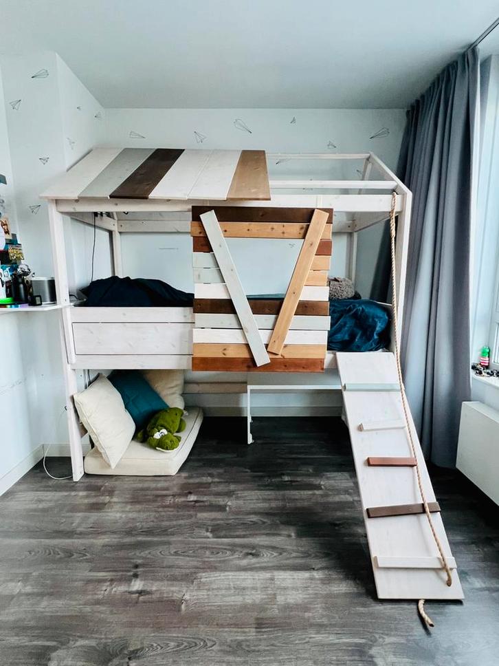 Lifetime boomhutbed (Life Time hoogslaper), Kinderen en Baby's, Kinderkamer | Stapelbedden en Hoogslapers, Gebruikt, Halfhoogslaper