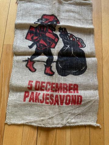 Jute zak 5 december pakjesavond beschikbaar voor biedingen