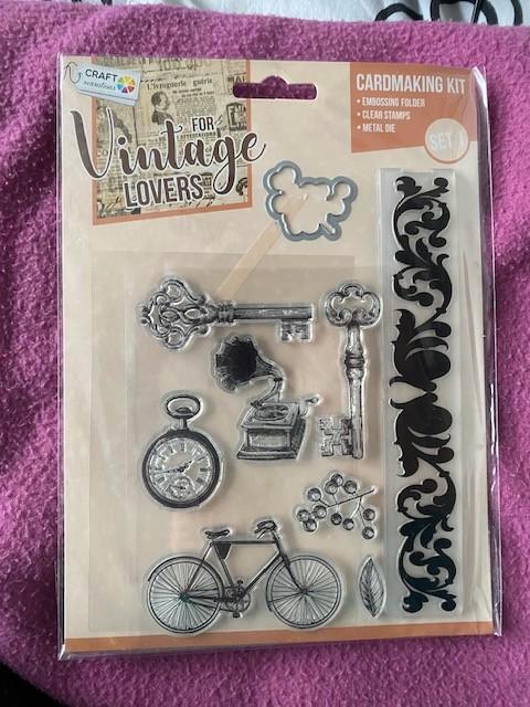 stempels CR0428/020 snijmal embossing folder vintage lovers, Hobby en Vrije tijd, Kaarten | Zelf maken, Nieuw, Pons of Mal, Overige thema's