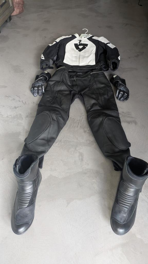 Rev'IT! Xena 3 Dames leren motorpak compleet maat 38, Motoren, Kleding | Motorkleding, Combipak, Dames, Tweedehands, Ophalen of Verzenden