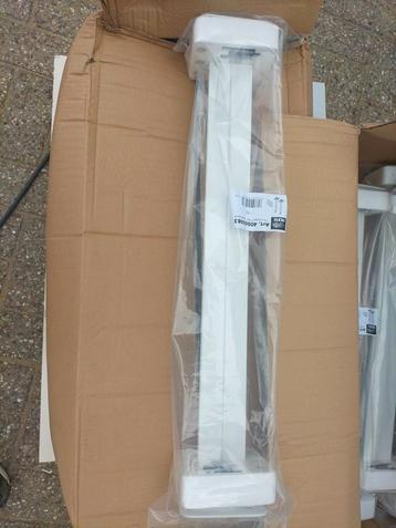 9x Rofix floor bracket H700/2 beschikbaar voor biedingen