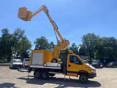 Iveco Daily 40 Daily 40C17 Clixtar (34) Custers hoogwerker, Auto's, Bestelauto's, Bedrijf, Te koop, Iveco, Diesel, Euro 4, Handgeschakeld