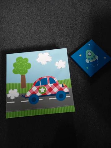 
2x canvas stoer!!! Van lief lifestyle 1x 30x30 en 1x 15x15
 beschikbaar voor biedingen