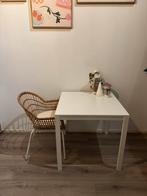 Tafel met stoel, Huis en Inrichting, Tafels | Eettafels, Ophalen, 50 tot 100 cm, Tot twee personen, Zo goed als nieuw