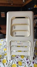 4 nieuwe kunstof krukken, Tuin en Terras, Ophalen, Nieuw