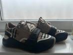 Burberry gris sneakers grijs, Ophalen, Burberry, Grijs, Sneakers of Gympen
