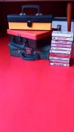 3 vintage cassettebandjes koffertjes met cassettebandjes, Ophalen, Kunststof, Gebruikt, Minder dan 25 discs