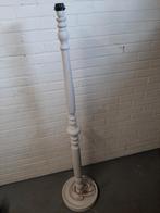Oude houten lampenvoet, Huis en Inrichting, Lampen | Vloerlampen, 100 tot 150 cm, Gebruikt, Hout, Ophalen