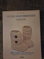 Leuke Babybooties Haken - Vita Apala, Breien en Haken, Ophalen of Verzenden, Zo goed als nieuw, Vita Apala