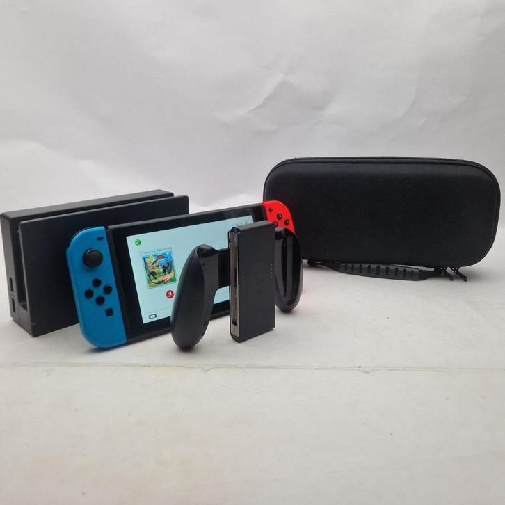 Nintendo Switch Neon || Nu maar €199.99, Spelcomputers en Games, Games | Nintendo Switch, Sport, 1 speler, Vanaf 3 jaar, Ophalen of Verzenden