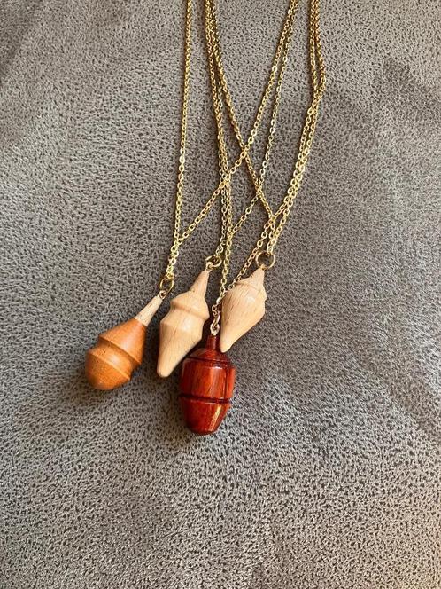 As Hanger, Sieraden, Tassen en Uiterlijk, Kettinghangers, Nieuw, Overige materialen, Overige voorstellingen, Ophalen of Verzenden