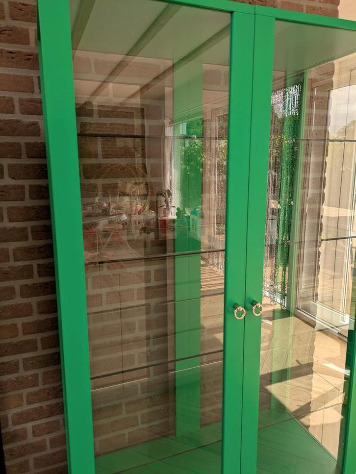 Ikea Stockholm vitrinekast, groen geverfd, Huis en Inrichting, Kasten | Vitrinekasten, Zo goed als nieuw, 150 tot 200 cm, 50 tot 100 cm