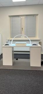 Manicure Tafel / Nagel Tafel, Ophalen, Kunststof, 100 tot 150 cm, Zo goed als nieuw