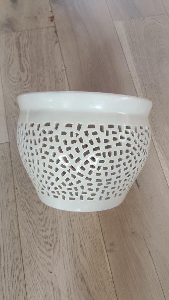 Grote plantenpot, Ophalen