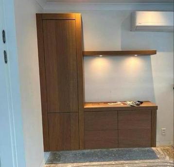 Eikenhouten Hangkast