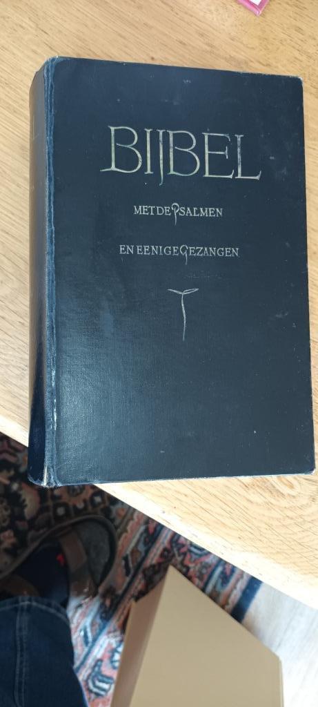 Bijbel met de Psalmen en eenige gezangen /SV/21x13x6 cm, Boeken, Godsdienst en Theologie, Gelezen, Christendom | Protestants, Ophalen of Verzenden