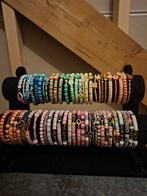 Sieraden rek met veel armbanden, Sieraden, Tassen en Uiterlijk, Armbanden, Ophalen, Zo goed als nieuw, Overige kleuren