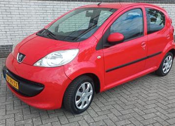 Peugeot 107 1.0 12V 5DR 2007 Rood, nw. APK september. 2026!! beschikbaar voor biedingen