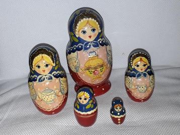 Mooi matroesjka baboesjka setje 5delig beschikbaar voor biedingen