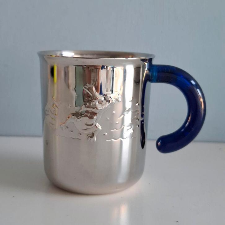 Cromargan, kinderbeker met blauw handvat, Antiek en Kunst, Antiek | Goud en Zilver, Ophalen of Verzenden