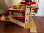 Houten garage met 3 auto’s, Kinderen en Baby's, Speelgoed | Houten speelgoed, Ophalen, Zo goed als nieuw, Overige typen