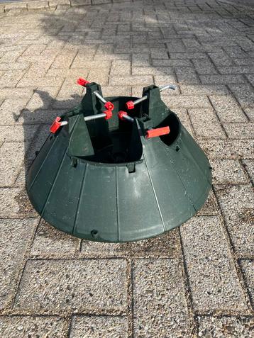 Krestboorstandaard met waterreservoir beschikbaar voor biedingen