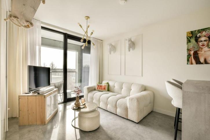 Bank Elisa T&O Living, Huis en Inrichting, Banken | Bankstellen, Zo goed als nieuw, Rechte bank, Driepersoons, 150 tot 200 cm