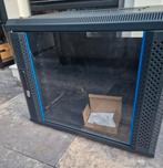 Patchkast met glazen deur, Computers en Software, Serverkasten, Ophalen of Verzenden, Gebruikt, Glas, Plaatstaal