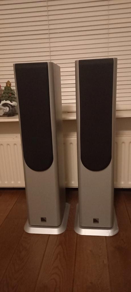 Phonar P30, Audio, Tv en Foto, Luidsprekers, Gebruikt, Front, Rear of Stereo speakers, 120 watt of meer, Overige merken, Ophalen