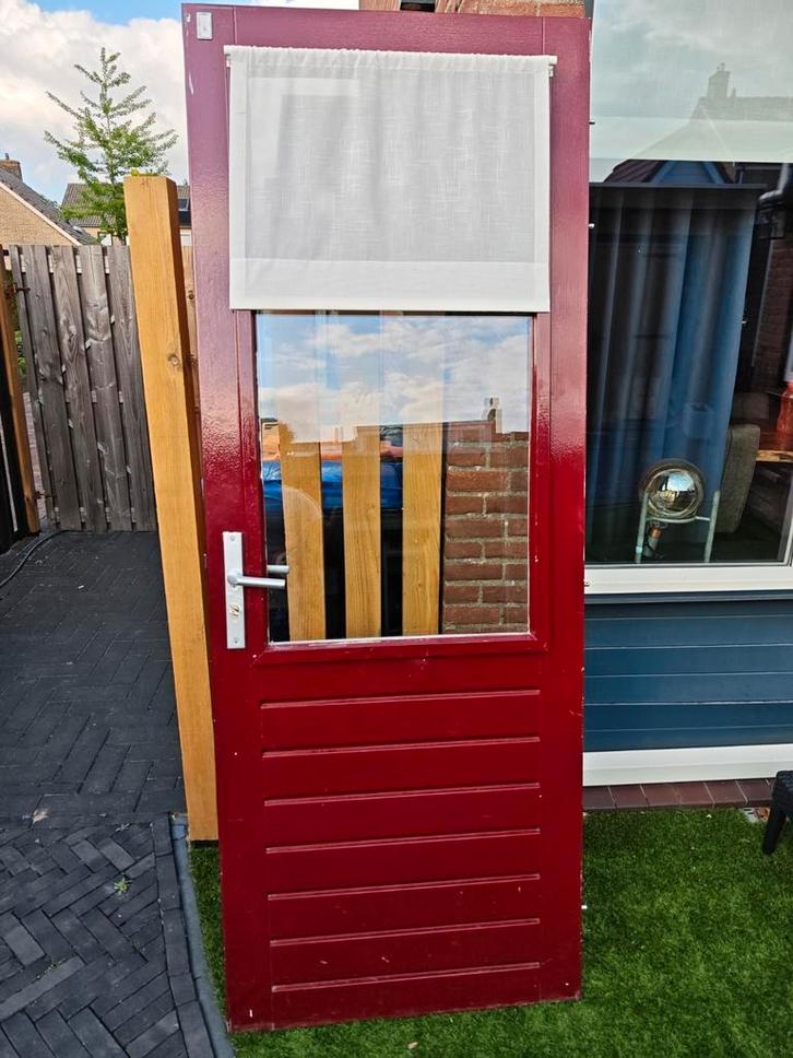 Buitendeur – Links Buitendraaiend – Hardhout, Doe-het-zelf en Verbouw, Deuren en Horren, Zo goed als nieuw, Buitendeur, 200 tot 215 cm