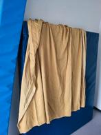 2x Okergele brandveilige gordijnen. Wie wil? Laatste kans, Ophalen, Overige kleuren, 100 tot 150 cm, Zo goed als nieuw