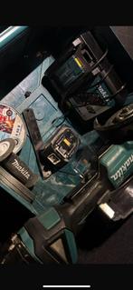 Makita DGA505 Accu Slijper met Accu's en Kist, Doe-het-zelf en Verbouw, Gereedschap | Slijpmachines, Ophalen of Verzenden, Gebruikt