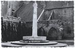 965069	Zutphen	 Monument v Gevallenen	Oorlogsmonument	Mooie